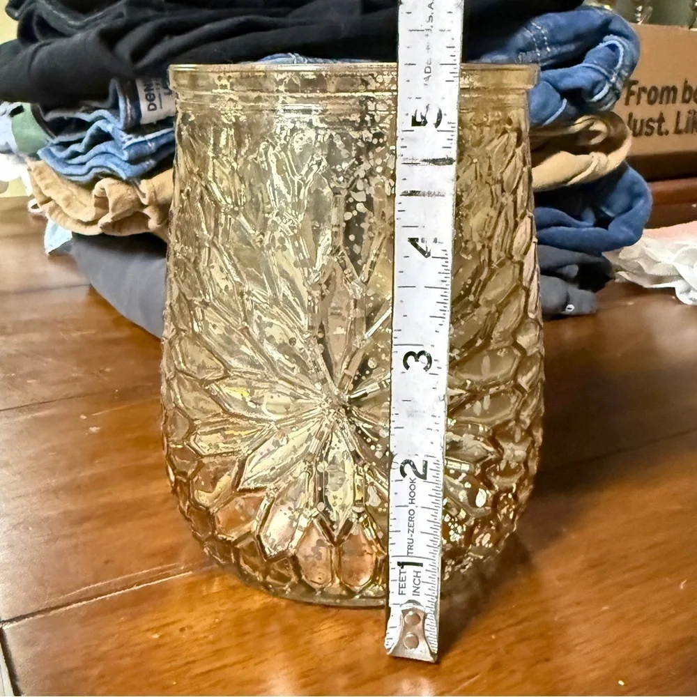 N/A textured gold